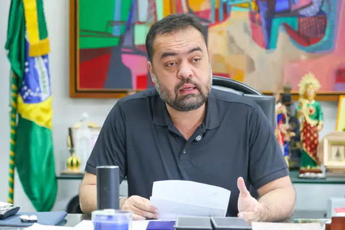 Policiais civis em formatura simbolizando aposentadoria especial e valorização profissional no Rio de Janeiro