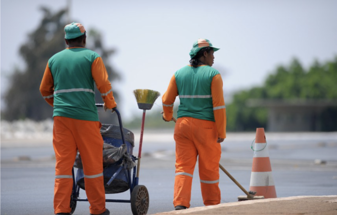 Piso salarial nacional garante valorização dos trabalhadores da limpeza urbana